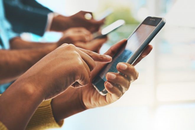 smartphone کاهش فروش جهانی گوشی سه ماهه اول 2022